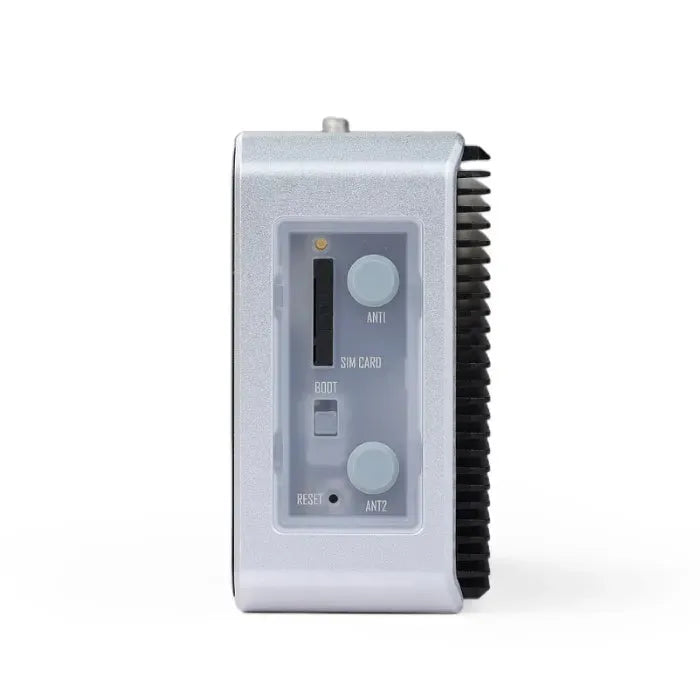 Seeed Studio reComputer R1025-10 RPi IoT Gateway & Controller CM4-2