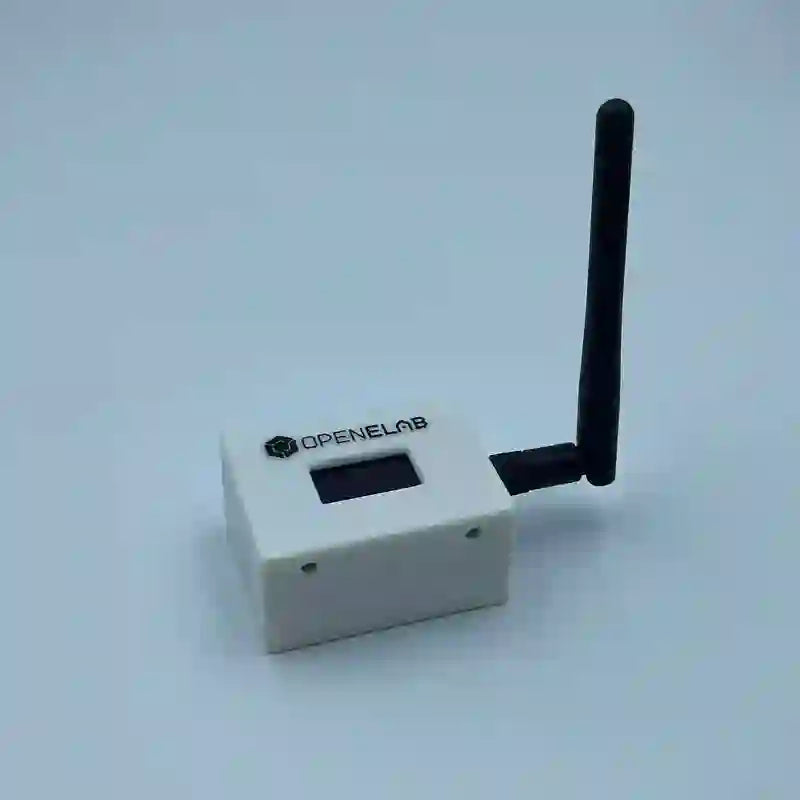 Dual-mode NRF/CMT DTU for Hoymiles HM 300-1500, HMS 300-2000 and HMT 1800-2250 with Display